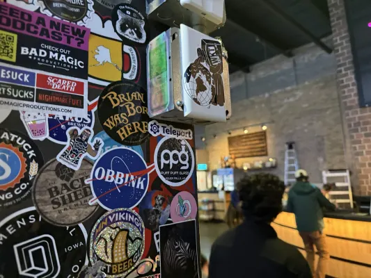 BurbSec|Minneapolis IRL Photo 16
