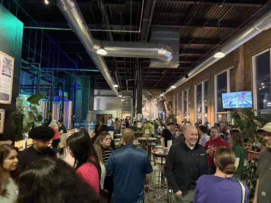 BurbSec|Minneapolis IRL Photo 19