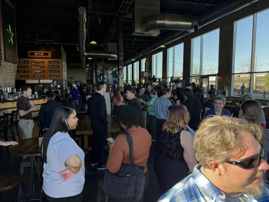 BurbSec|Minneapolis IRL Photo 41