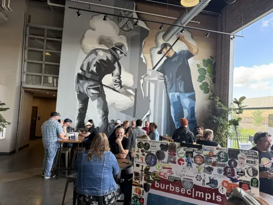 BurbSec|Minneapolis IRL Photo 72