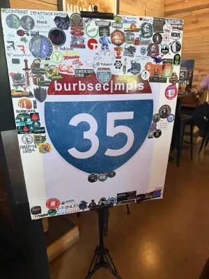 BurbSec|Minneapolis IRL Photo 78