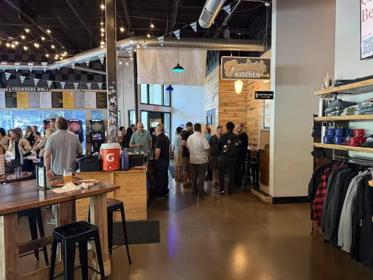 BurbSec|Minneapolis IRL Photo 97