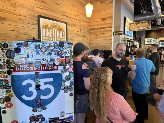 BurbSec|Minneapolis IRL Photo 99