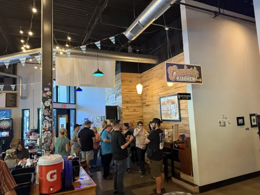 BurbSec|Minneapolis IRL Photo 101