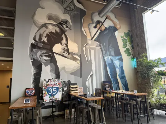 BurbSec|Minneapolis IRL Photo 119