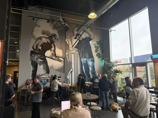 BurbSec|Minneapolis IRL Photo 120