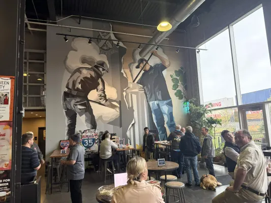 BurbSec|Minneapolis IRL Photo 121
