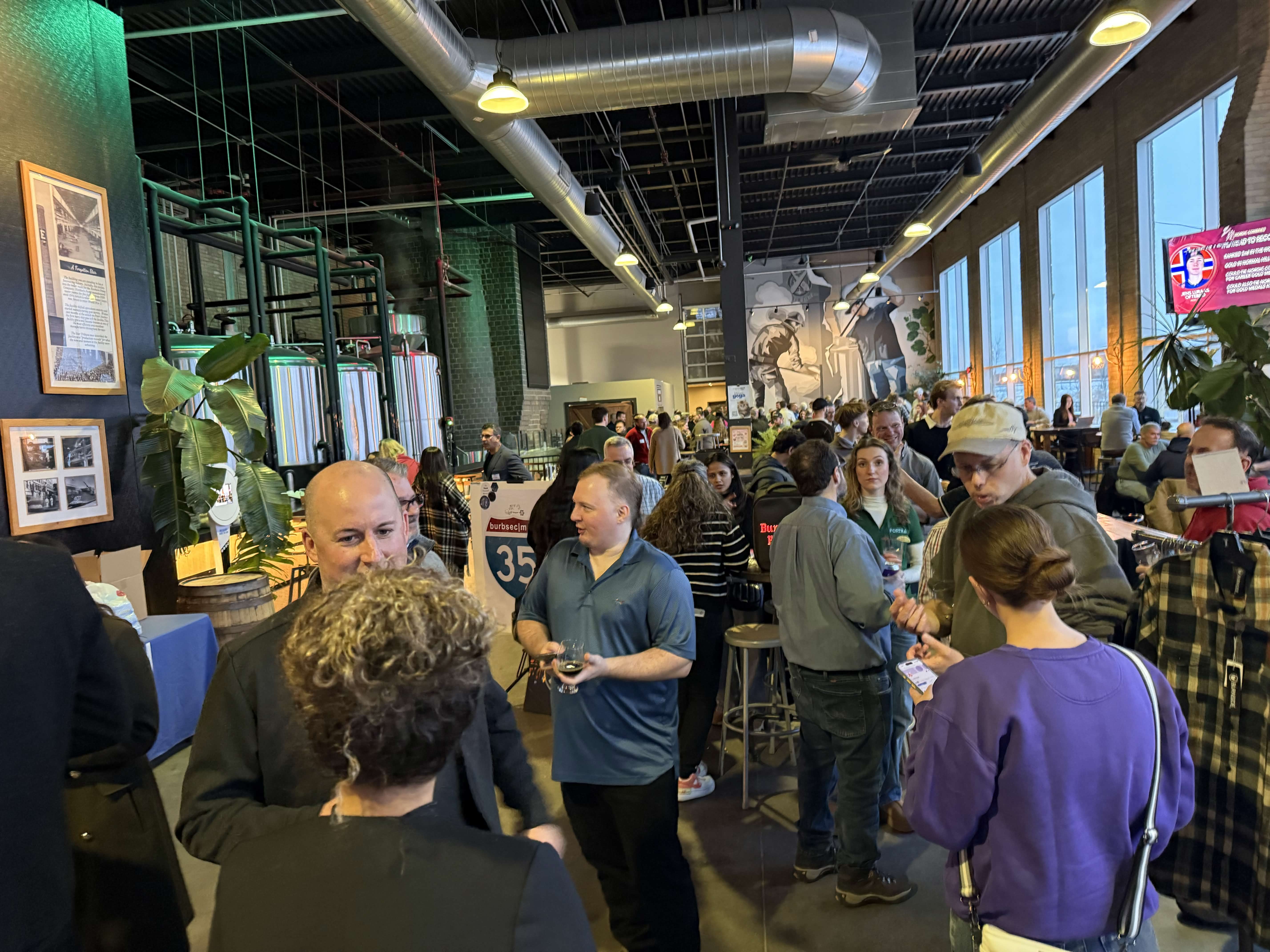 BurbSec|Minneapolis IRL Photo 8